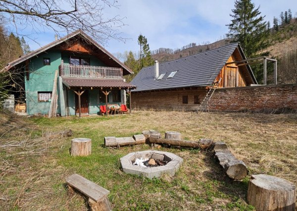 -ZNÍŽENÁ CENA- Chata v obci Mlynky, časť Rakovec, okres Spišská Nová Ves.