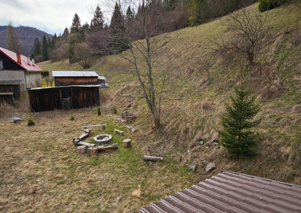 -ZNÍŽENÁ CENA- Chata v obci Mlynky, časť Rakovec, okres Spišská Nová Ves.