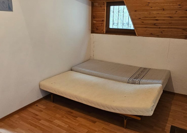 -ZNÍŽENÁ CENA- Chata v obci Mlynky, časť Rakovec, okres Spišská Nová Ves.