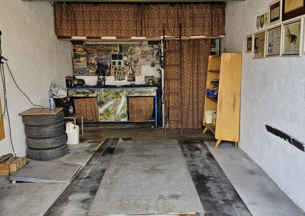 Garáž na sídlisku Tarča, Spišská Nová Ves