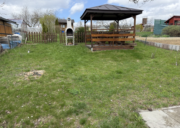 Záhradka s chatkou na sídl. Tarča, Sp. Nová Ves