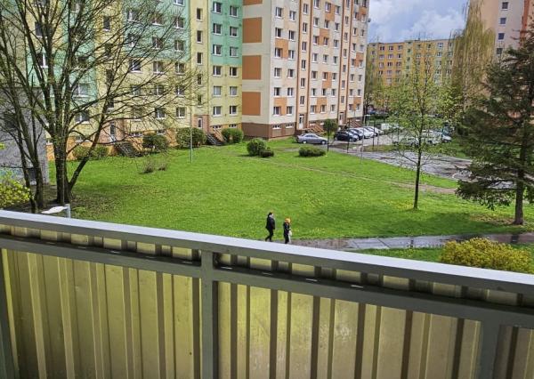 -ZNÍŽENÁ CENA- Byt 4+1 s dvoma loggiami, sídlisko Mier, Spišská Nová Ves