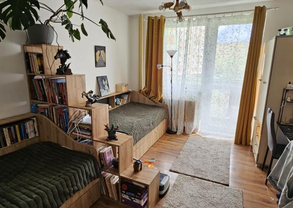 -ZNÍŽENÁ CENA- Byt 4+1 s dvoma loggiami, sídlisko Mier, Spišská Nová Ves