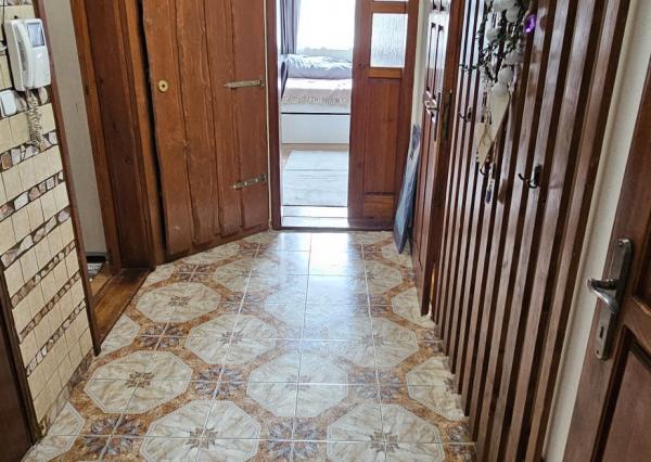 -ZNÍŽENÁ CENA- Byt 4+1 s dvoma loggiami, sídlisko Mier, Spišská Nová Ves