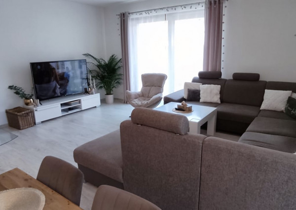 Pekná novostavba pod lesom v obci Kojšov