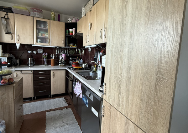 Byt 4+1 s balkónom sídl. Mier, Spišská Nová Ves