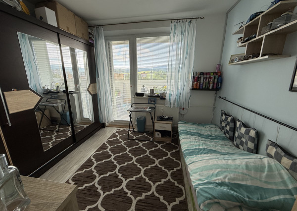 Byt 4+1 s balkónom sídl. Mier, Spišská Nová Ves