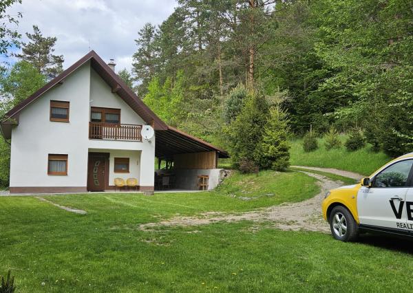 Rekreačná chata na Zahure - Spišské Vlachy, okres Spišská Nová Ves