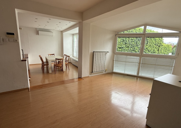 Polyfunkčný obytný dom v SNV