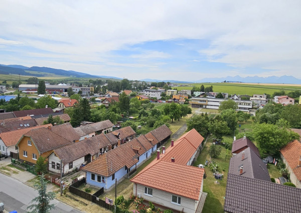 Byt 4+1 s loggiou na sídlisku Západ II, Smižany