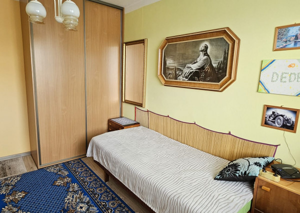 Byt 4+1 s loggiou na sídlisku Západ II, Smižany