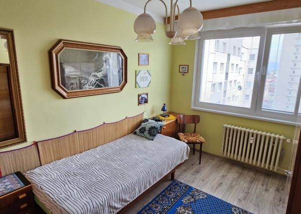 Byt 4+1 s loggiou na sídlisku Západ II, Smižany