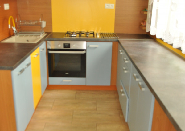 Prenájom bytu 2+1, centrum, Sp. Nová Ves