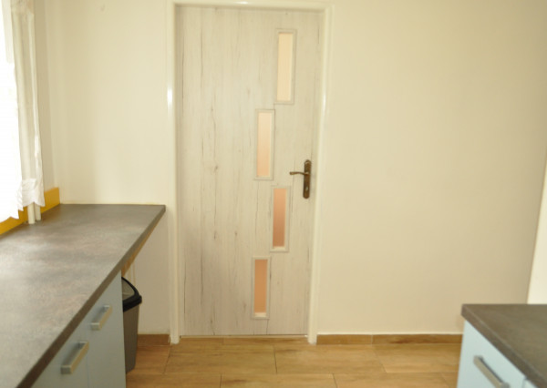 Prenájom bytu 2+1, centrum, Sp. Nová Ves