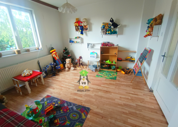 Poschodový rodinný dom v obci Senné, 13 km od Michaloviec