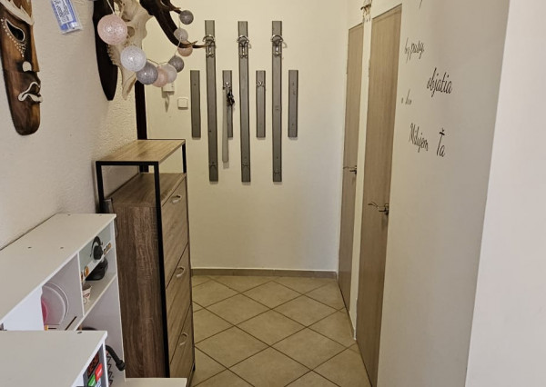 Byt 2+1 s balkónom na sídlisku Mier, Spišská Nová Ves