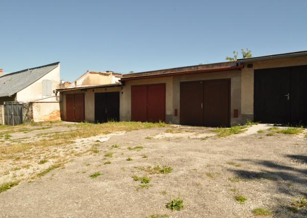 Byt 3+1 s balkónom a garážou v meste Spišské Vlachy, okres Sp. Nová Ves