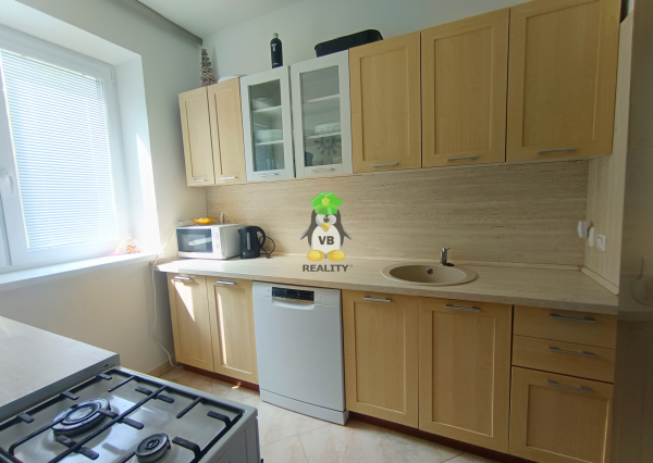 Predaj 3- izbový útulný byt s garážou v Michalovciach