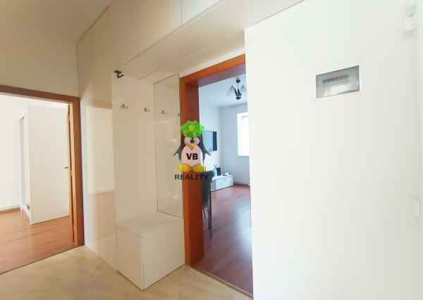 Predaj 3- izbový útulný byt s garážou v Michalovciach