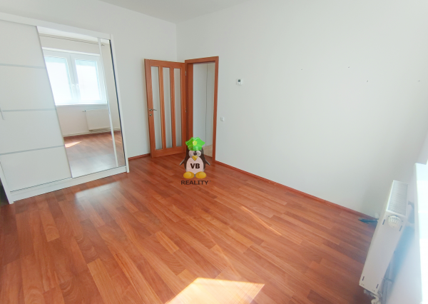 Predaj 3- izbový útulný byt s garážou v Michalovciach