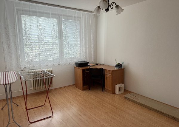 Byt 3+1 s loggiou sídl. Mier, Sp. Nová Ves