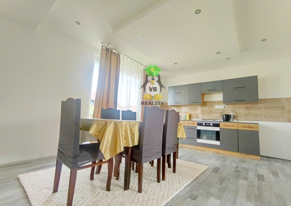 6. izbový veľký dom pre veľkú rodinu, 800 m2, 16 km od Michaloviec