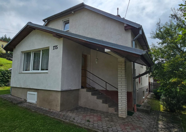 Rodinný dom s garážou v obci Rudňany, okres Spišská Nová Ves