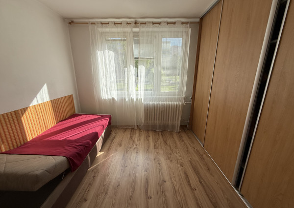 Byt 2+1 sídl. Mier, Sp. Nová Ves