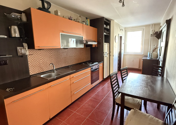 Byt 2+1 s loggiou sídl. Mier, Sp. Nová Ves