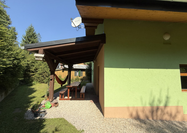 Chata v časti Čingov, okr. Sp. Nová Ves