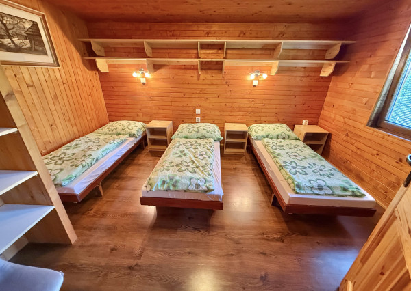 Chata v časti Čingov, okr. Sp. Nová Ves