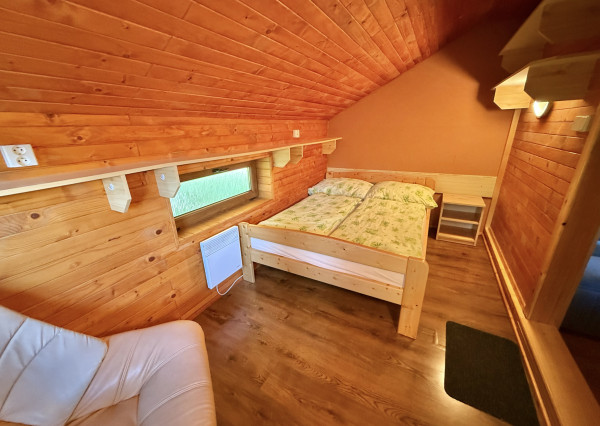 Chata v časti Čingov, okr. Sp. Nová Ves