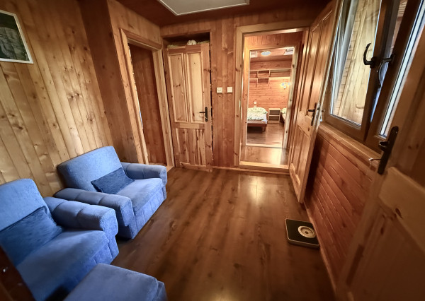 Chata v časti Čingov, okr. Sp. Nová Ves