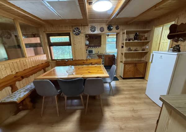 Chata v časti Čingov, okr. Sp. Nová Ves