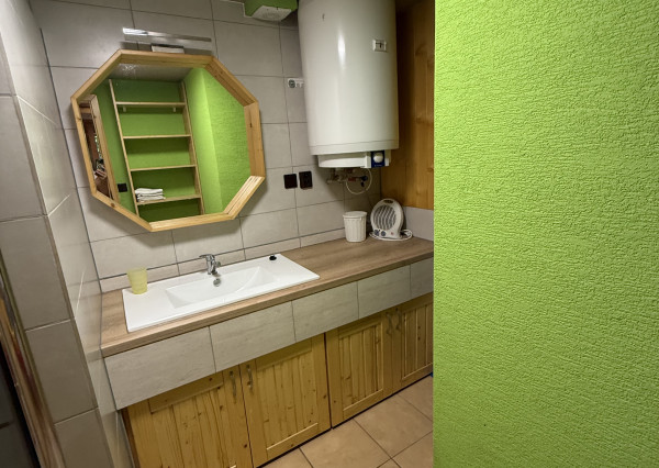 Chata v časti Čingov, okr. Sp. Nová Ves