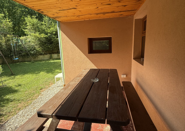 Chata v časti Čingov, okr. Sp. Nová Ves