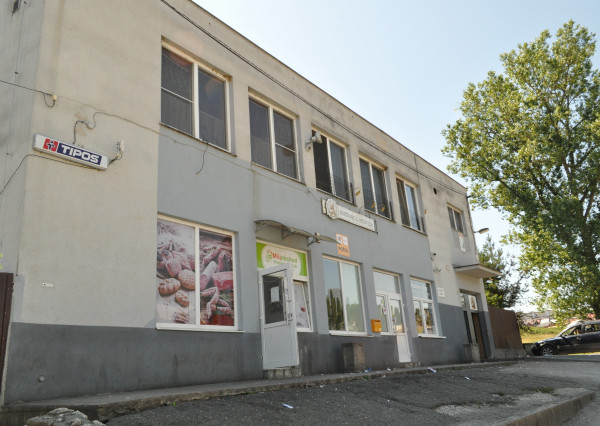 Budova obchodu a služieb, obec Bystrany okr. Sp.Nová Ves