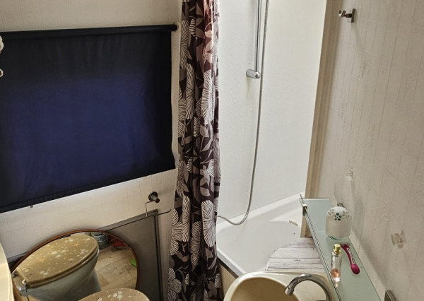 Záhrada s mobilným domom v rekr. lokalite Olšo, Markušovce