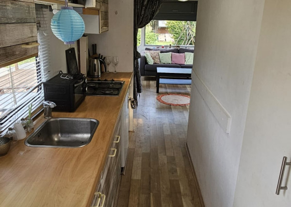 Záhrada s mobilným domom v rekr. lokalite Olšo, Markušovce