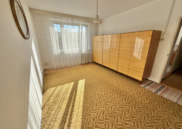 Byt 3+1 sídl. Mier, Sp. Nová Ves