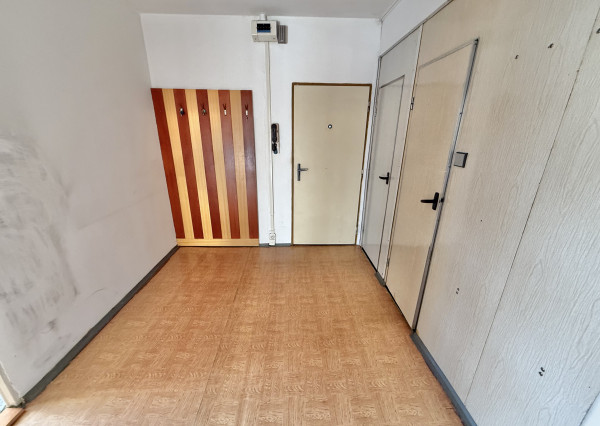 Byt 3+1 sídl. Mier, Sp. Nová Ves