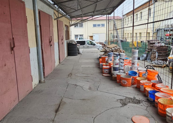 Prenájom haly s kanceláriou, Radlinského ulica, Spišská Nová Ves