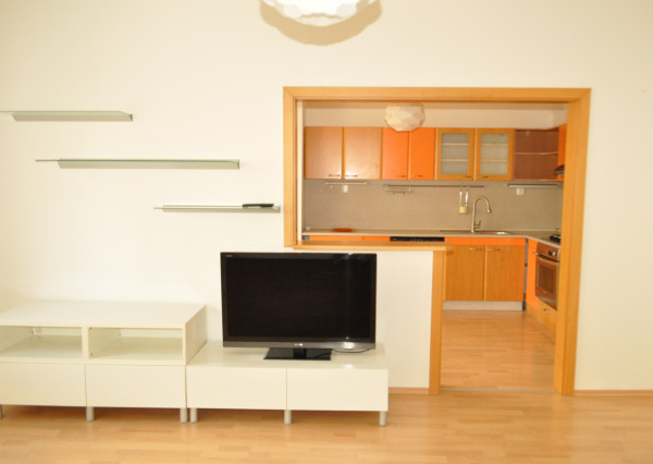 Byt 5+1 s loggiou, sídl. Západ 1, Sp. Nová Ves