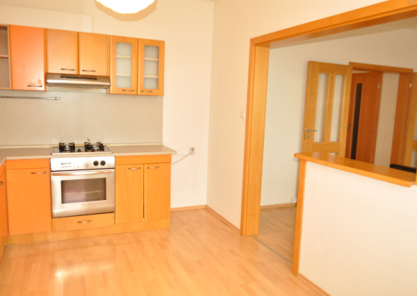 Byt 5+1 s loggiou, sídl. Západ 1, Sp. Nová Ves