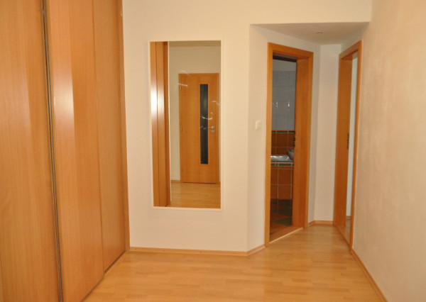 Byt 5+1 s loggiou, sídl. Západ 1, Sp. Nová Ves