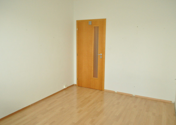 Byt 5+1 s loggiou, sídl. Západ 1, Sp. Nová Ves