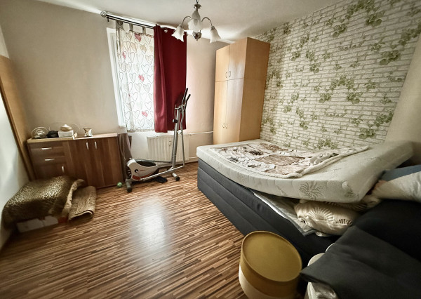 Byt 2+1 s loggiou sídl. Mier, Sp. Nová Ves