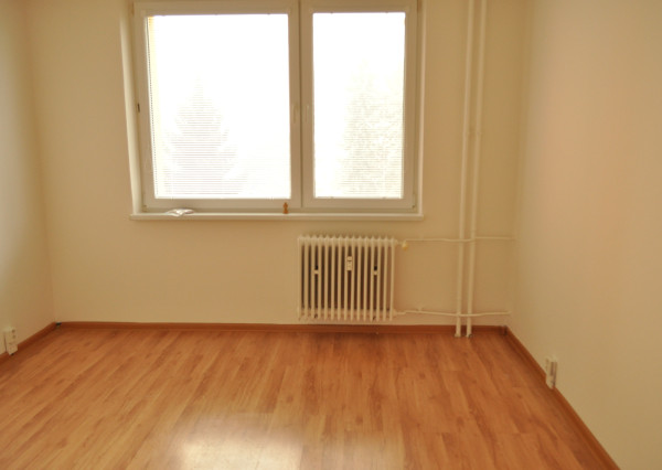 Prenájom bytu 3+1 s Loggiou, sídl. Tarča, Sp. Nová Ves