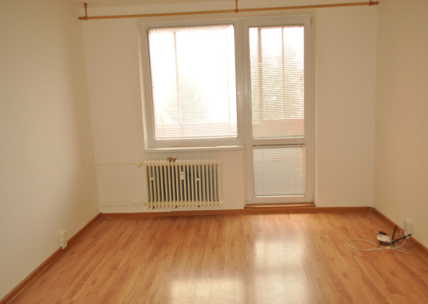 Prenájom bytu 3+1 s Loggiou, sídl. Tarča, Sp. Nová Ves