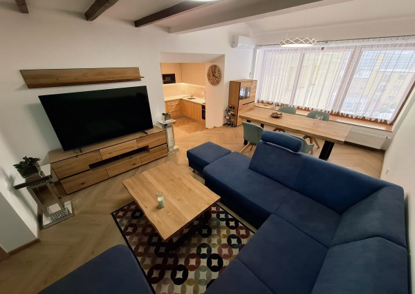 Výnimočný 2-izbový byt priamo v centre mesta